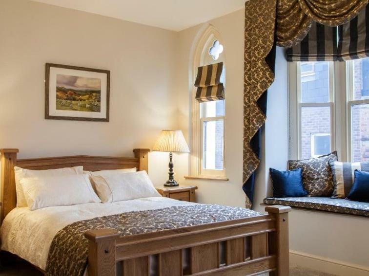 ניוטאון Parkers House Bed & Breakfast מראה חיצוני תמונה